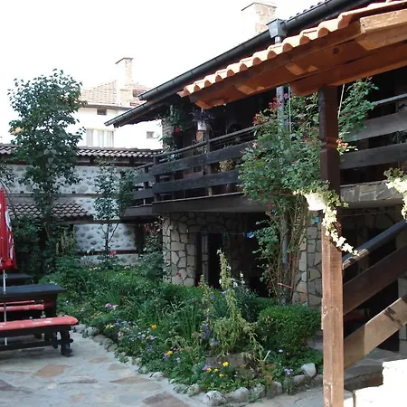 Отель Belvedere
